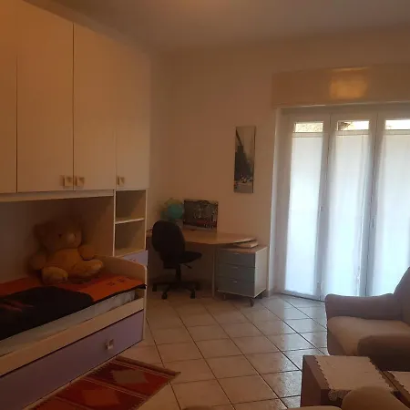 Apartament Trilocale In Centro Verbania